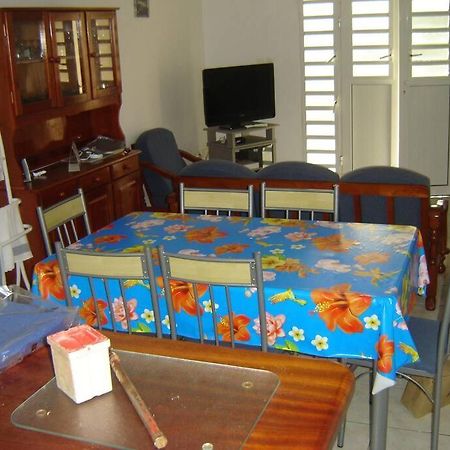 Charmant Appartement Verdoyant Le Morne-Vert 外观 照片